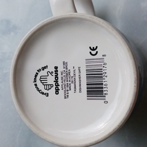 Vintage 1994 Taz/Tasmanian Devil Looney Tunes Applause Ceramic Coffee Mug Cup - Picture 2 of 2